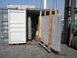 container loading in the port(001)