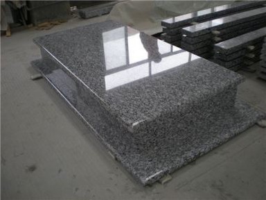 سفید گرینائٹ قبروں کے پتھر