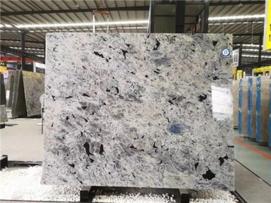 اسنو وائٹ گرینائٹ سلیب