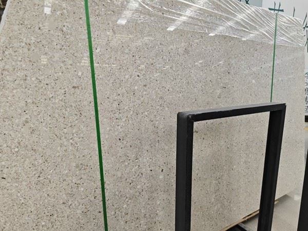 Pietra Bianca Limestone slab