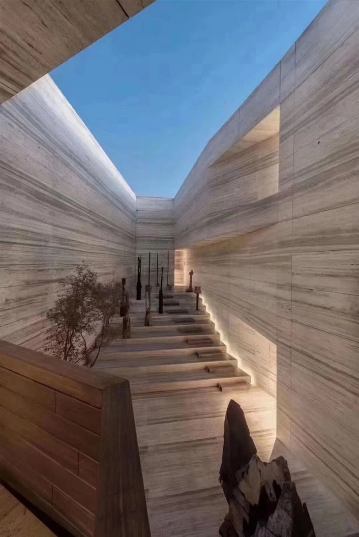 Roman Silver Travertine wall tiles